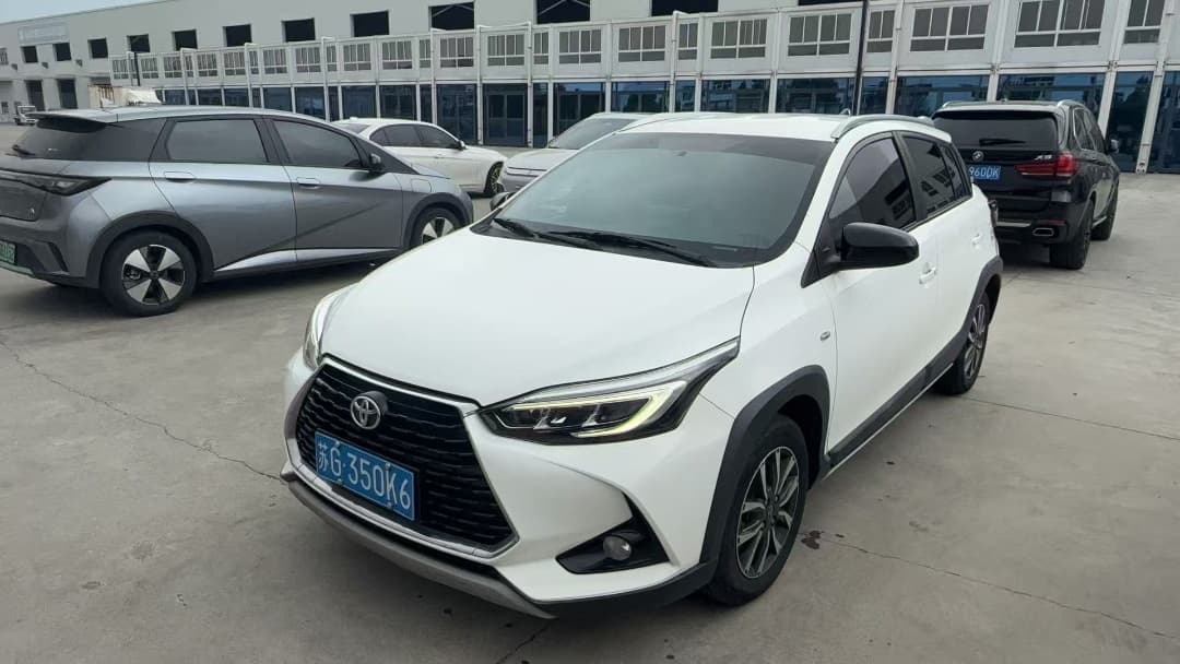 Toyota Yaris L Hatchback