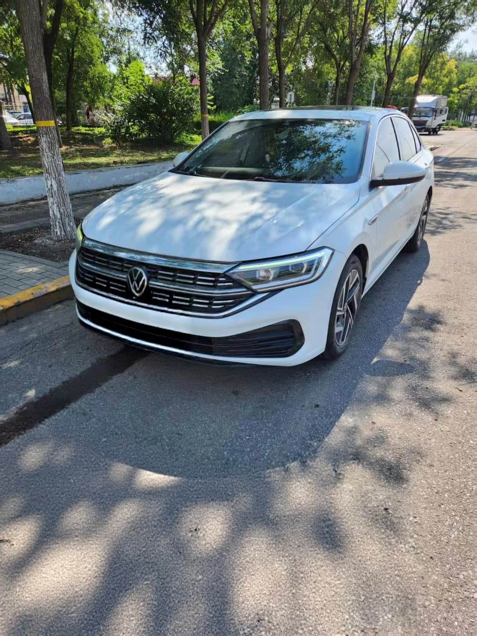 Volkswagen Sagitar